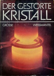 Mehr über den Artikel erfahren Der gestörte Kristall – Weißmantel / Grosse
